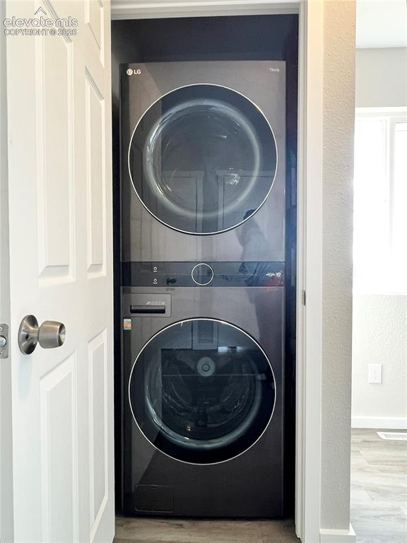 Image 10 of 35: Unit A- Laundry