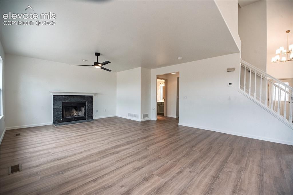 Image 12 of 40: Living Room