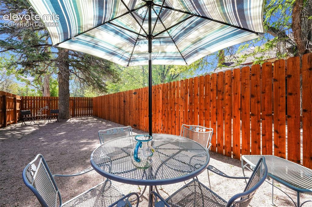 Image 46 of 48: Patio