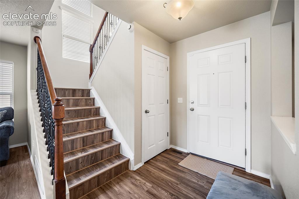 Image 10 of 42: Entry