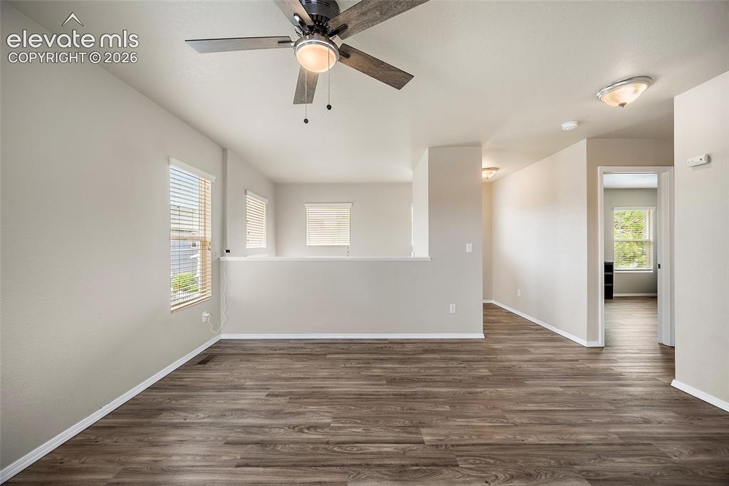 Image 14 of 42: Spacious loft