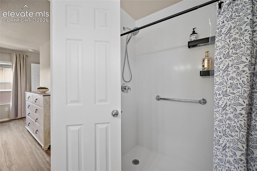 Image 18 of 42: Master Bathroom