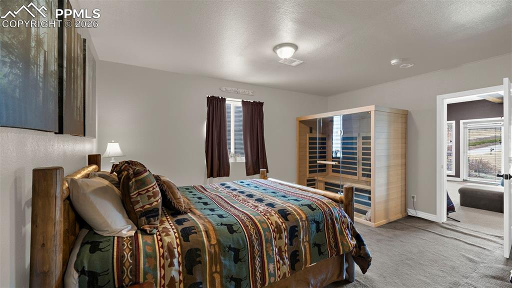 Image 39 of 50: Game Room