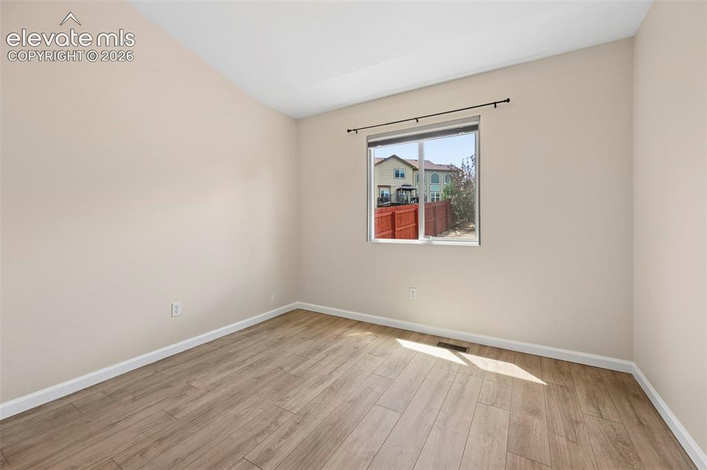 Image 17 of 47: Main-level bedroom #2