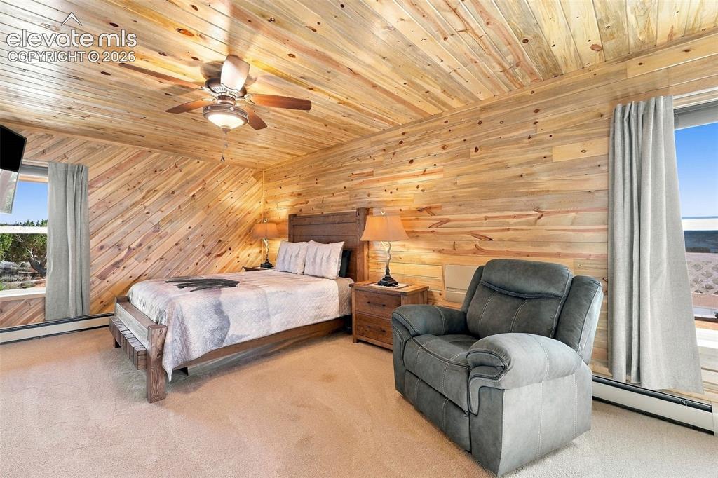 Image 17 of 50: Master Bedroom
