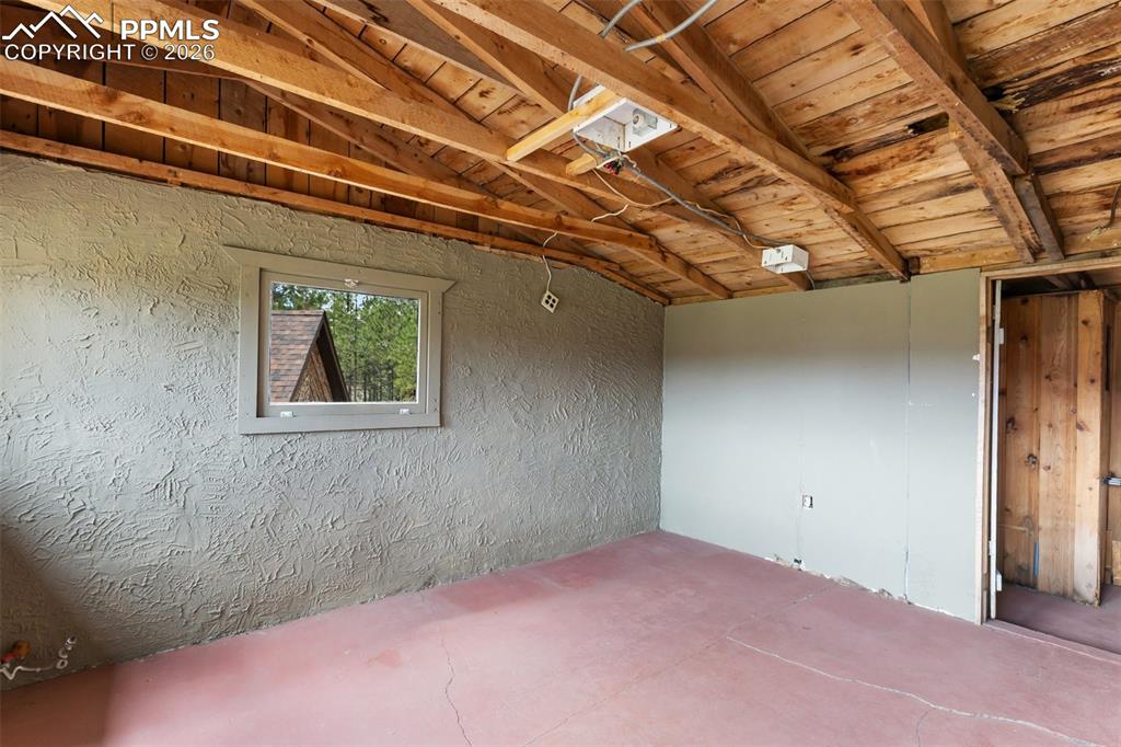 Image 42 of 48: Outfit this cabin as an art studio or bunk house