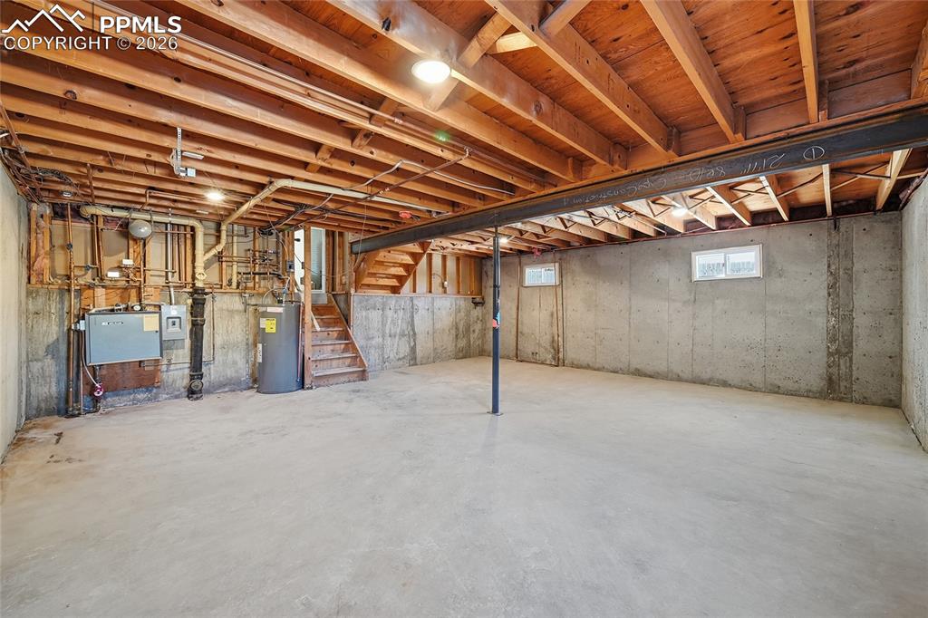 Image 33 of 50: Basement