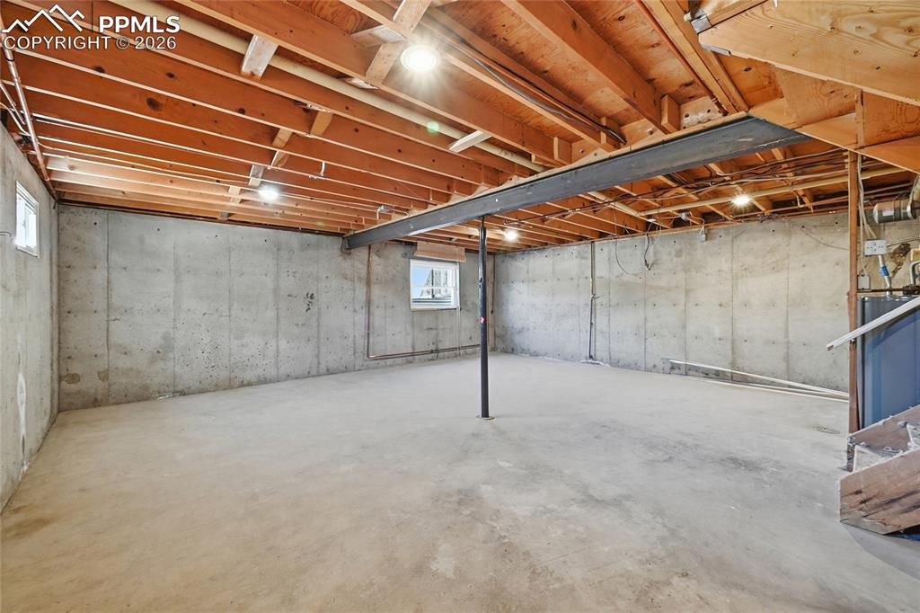 Image 34 of 50: Basement