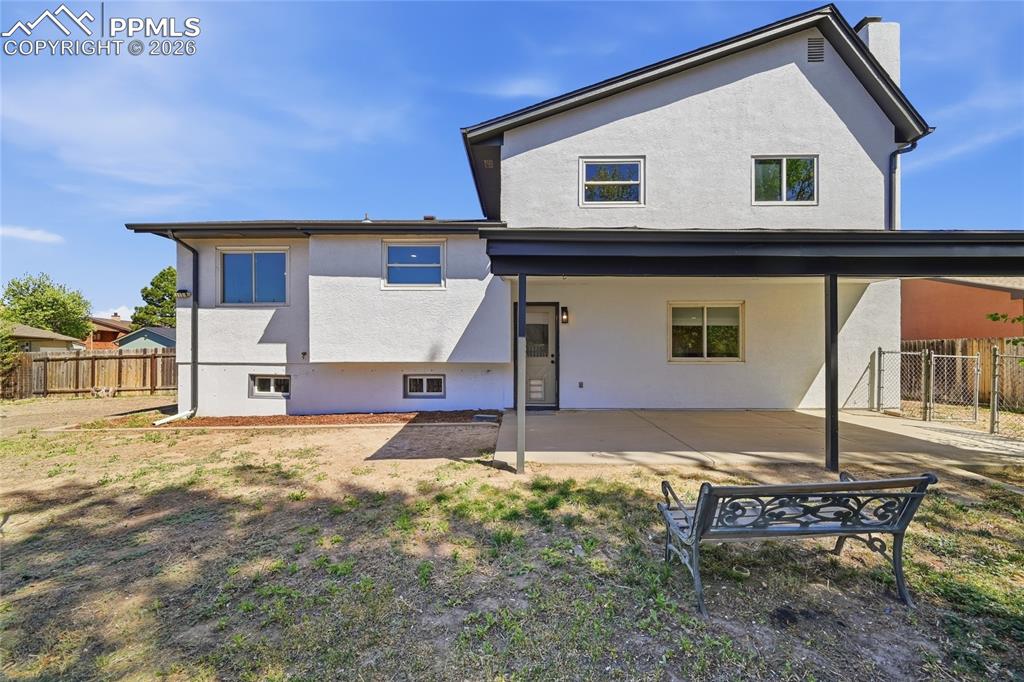 Image 38 of 50: Back of Structure