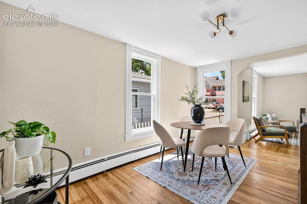 Image 15 of 47: Dining Area