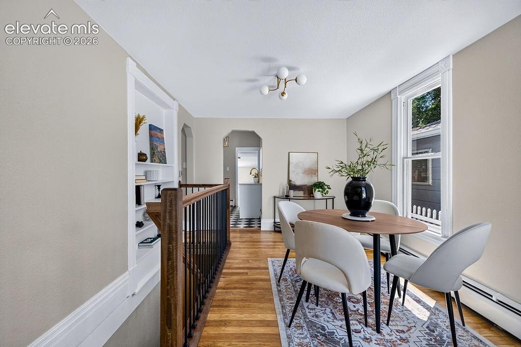 Image 8 of 47: Dining Area