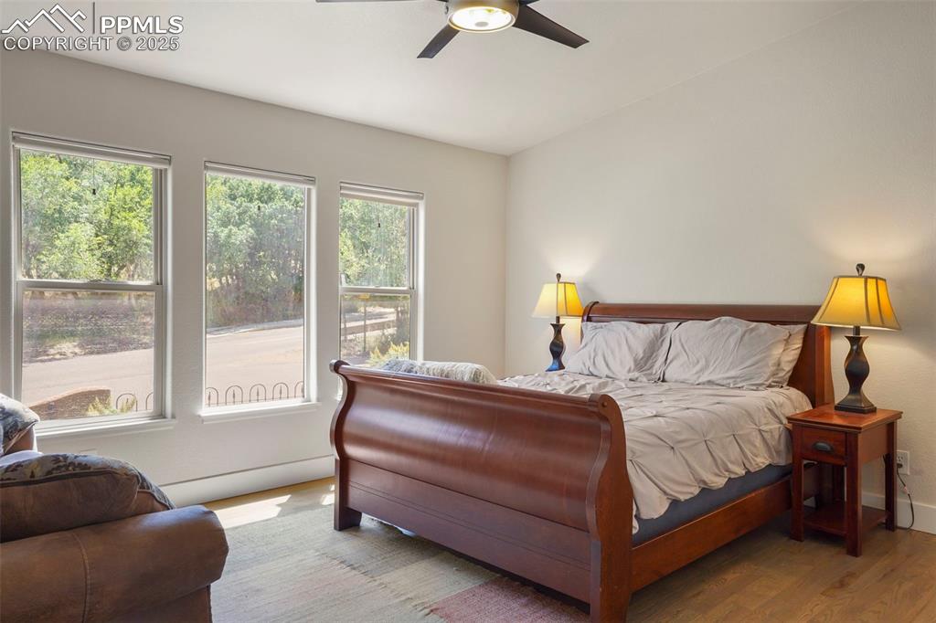 Image 16 of 24: Bedroom in the Owner