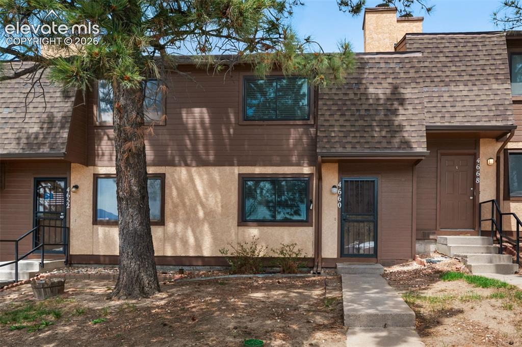 Image 1 of 21: Front of Structure
