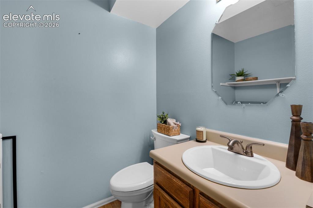 Image 7 of 21: Bathroom
