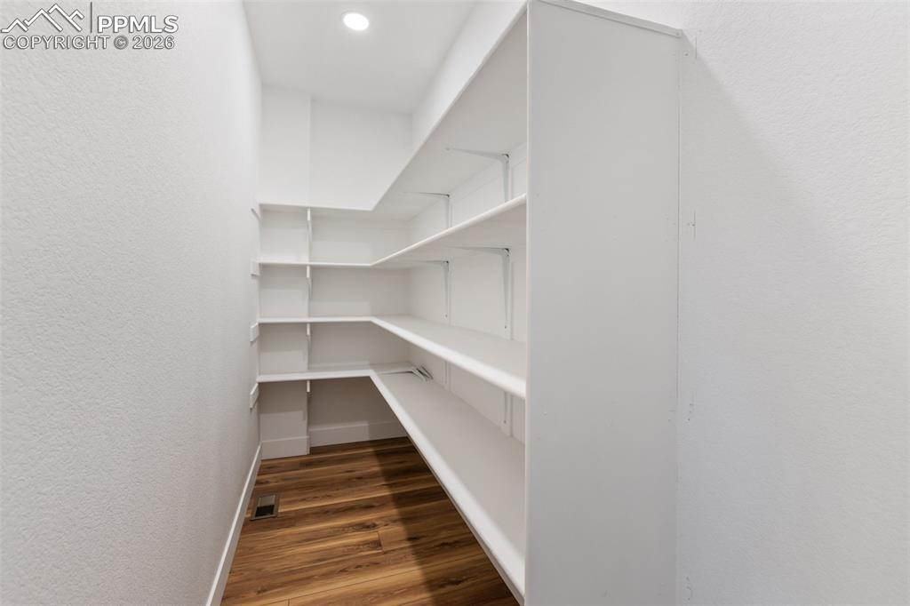 Image 13 of 44: Kitchen, family and dining room