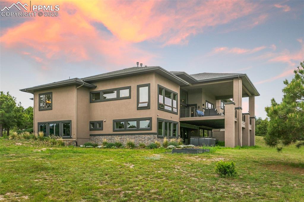 Image 44 of 50: Back of Structure