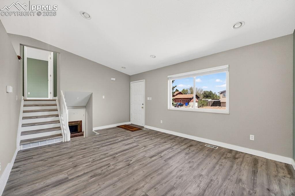 Image 16 of 49: Living Room