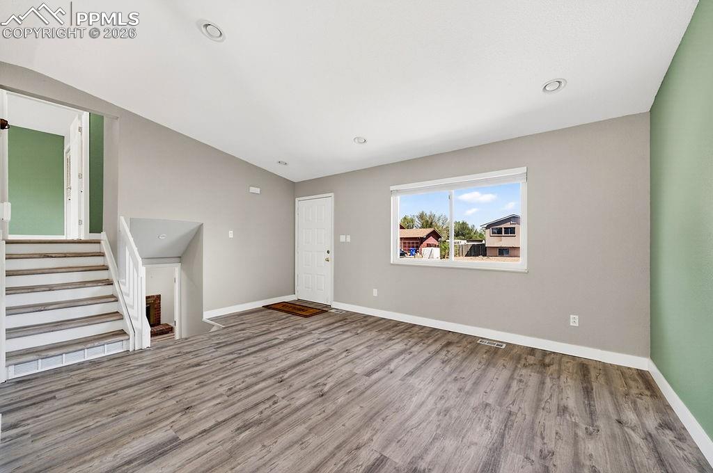 Image 17 of 49: Living Room