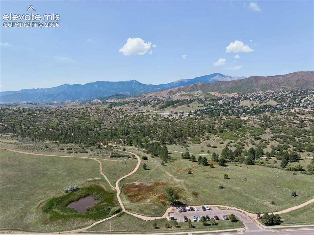 Image 5 of 25: Enjoy hiking in Ute Valley PArk