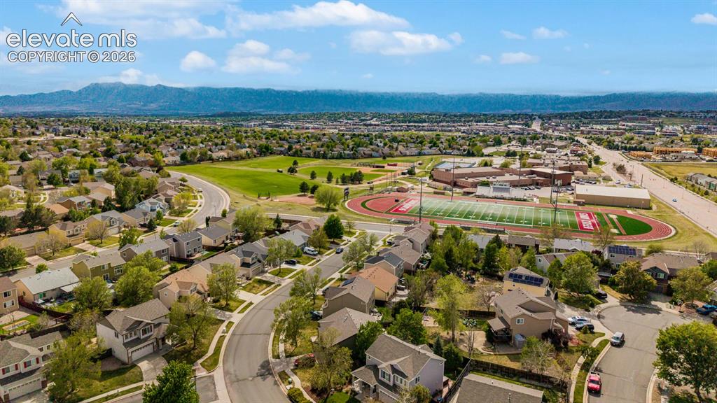 Image 41 of 45: Oversized lot offers more privacy than most