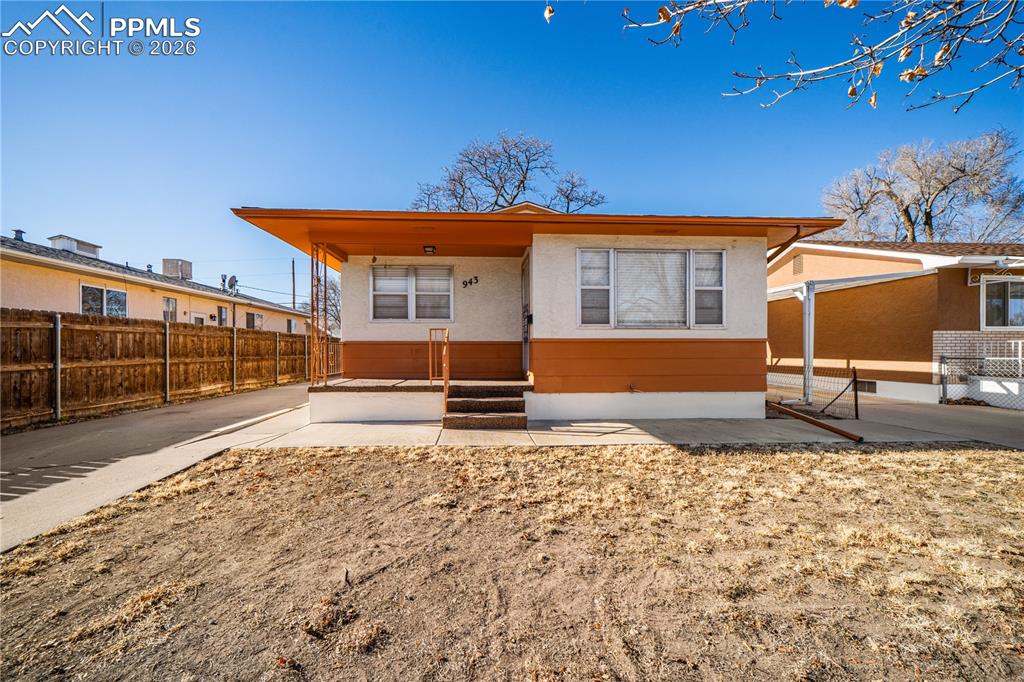 Image 25 of 26: Back of Structure