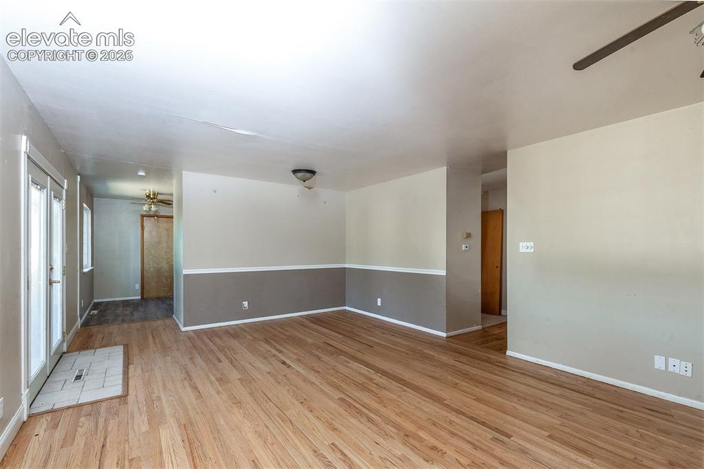 Image 10 of 37: Hardood Flooring - Great Condition