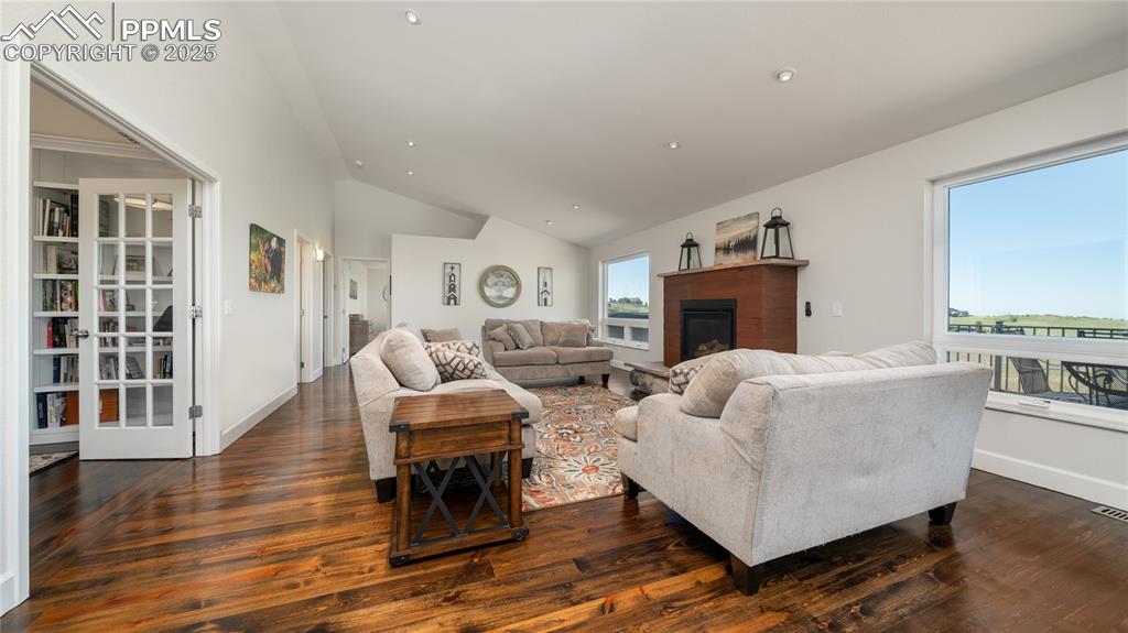 Image 12 of 48: Living Room