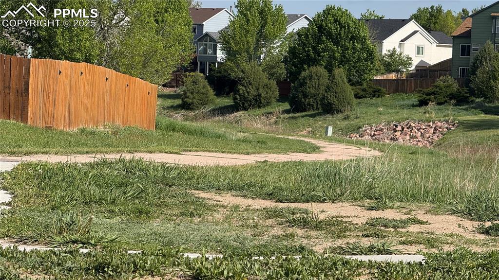 Image 15 of 16: Walking trails 1.5 blocks away!!