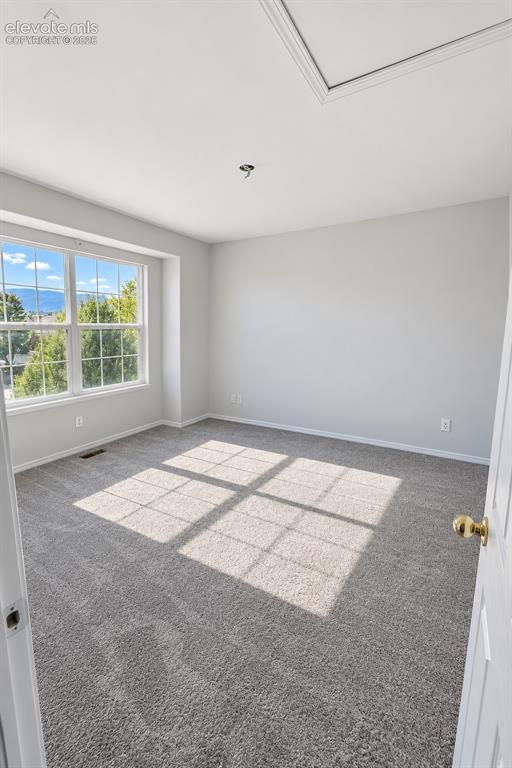 Image 18 of 32: 2nd Upstairs Bedroom