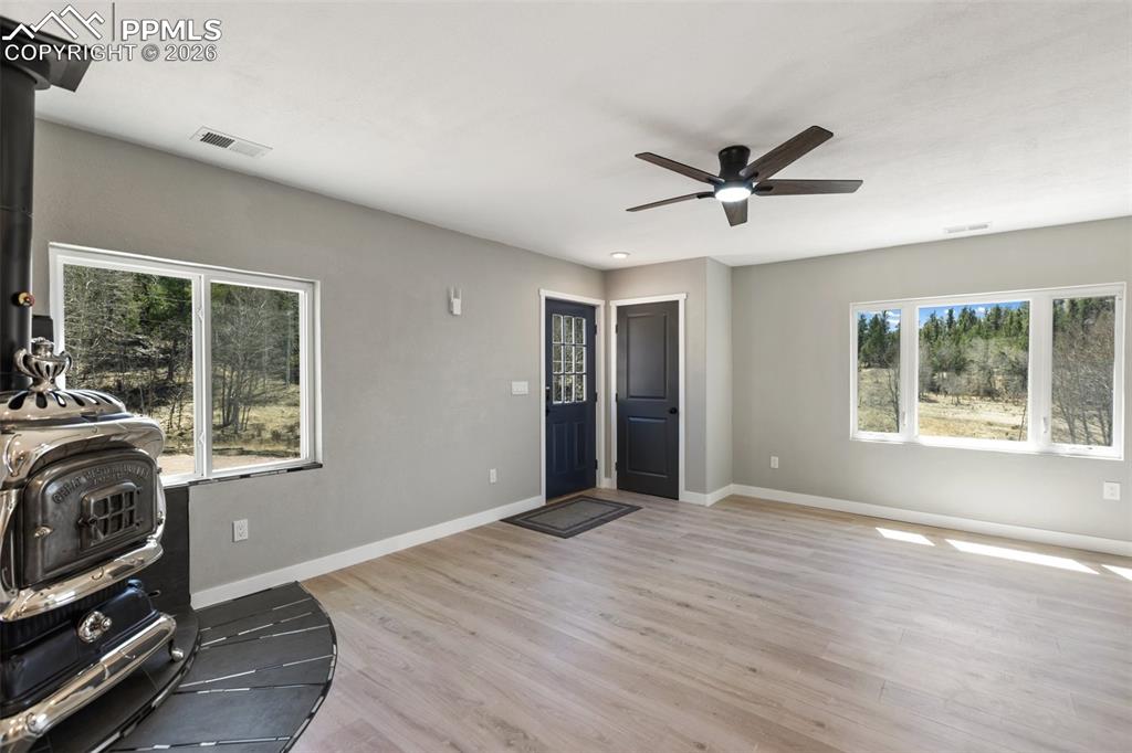 Image 12 of 44: Living Room