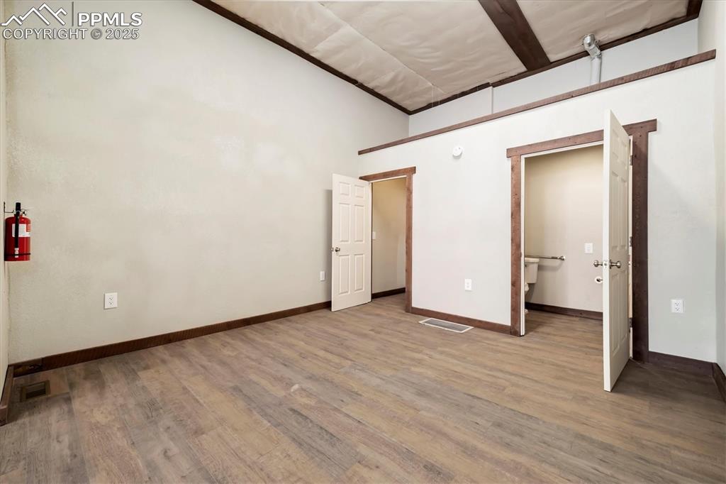 Image 14 of 43: Unit 312