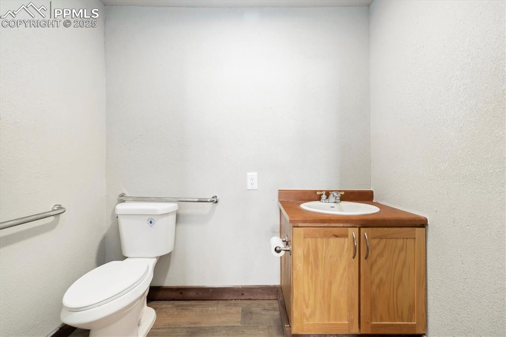 Image 16 of 43: Unit 312