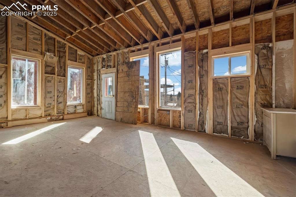 Image 27 of 43: Unit 310 - virtually altered to show space emptied