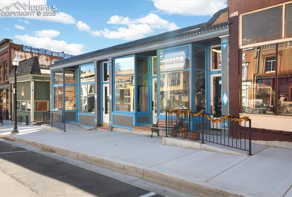 Image 3 of 43: Front of Structure