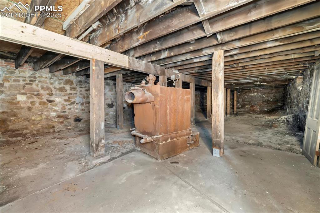 Image 35 of 43: Basement