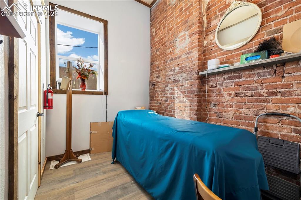 Image 9 of 43: Unit 314