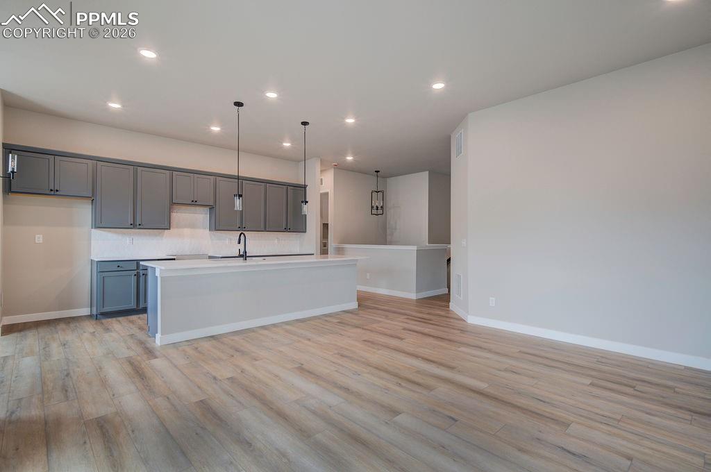 Image 14 of 37: Kitchen