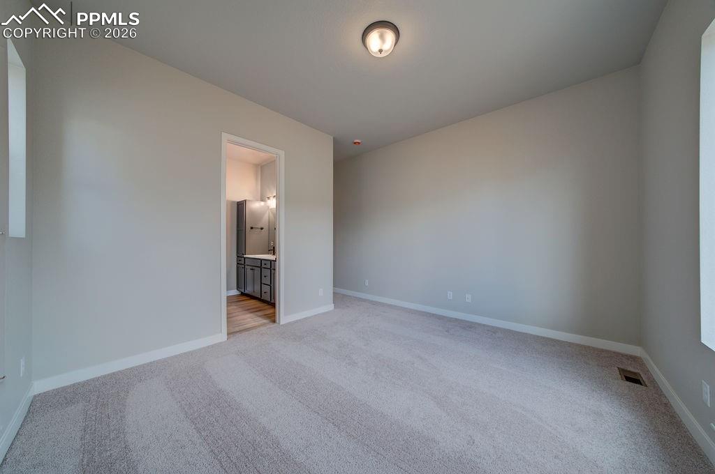 Image 25 of 37: Master Bedroom