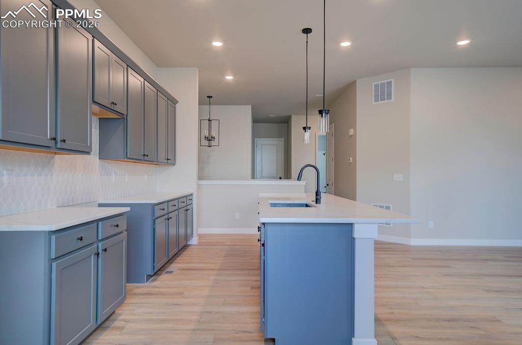 Image 9 of 37: Kitchen