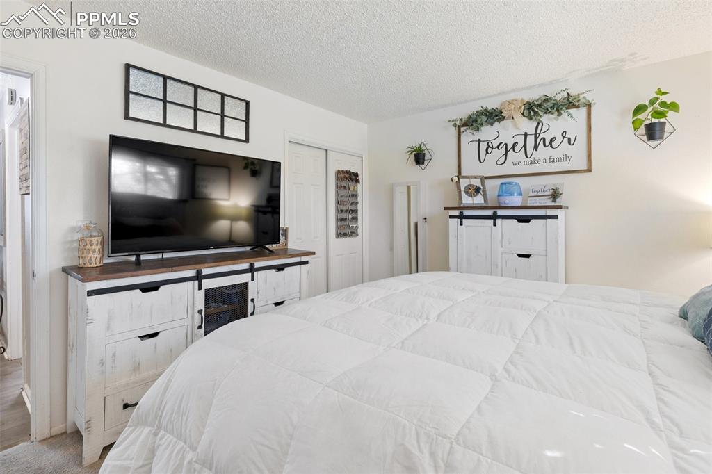 Image 18 of 36: Master Bedroom