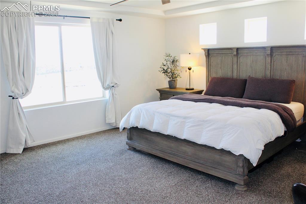 Image 17 of 30: Bedroom
