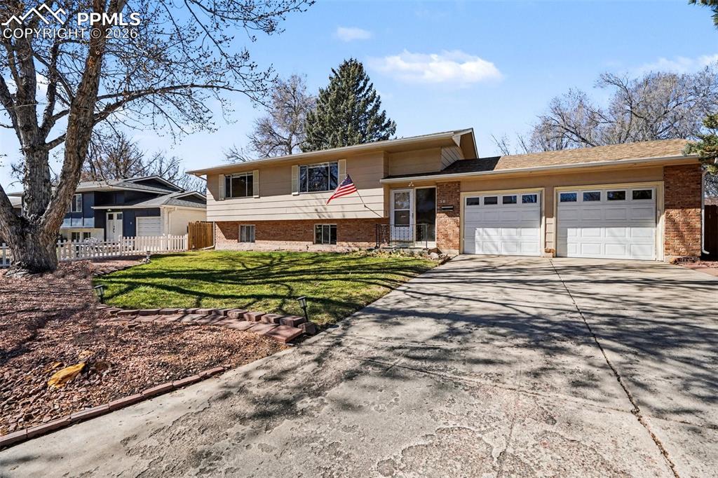 Image 3 of 45: Front of Structure