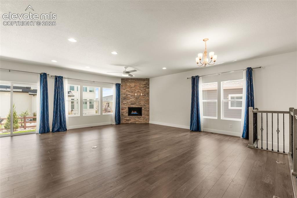 Image 12 of 49: Living Room