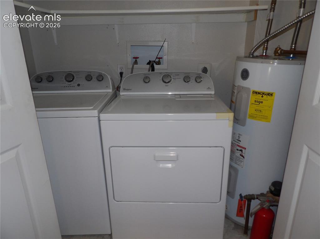Image 11 of 21: Laundry