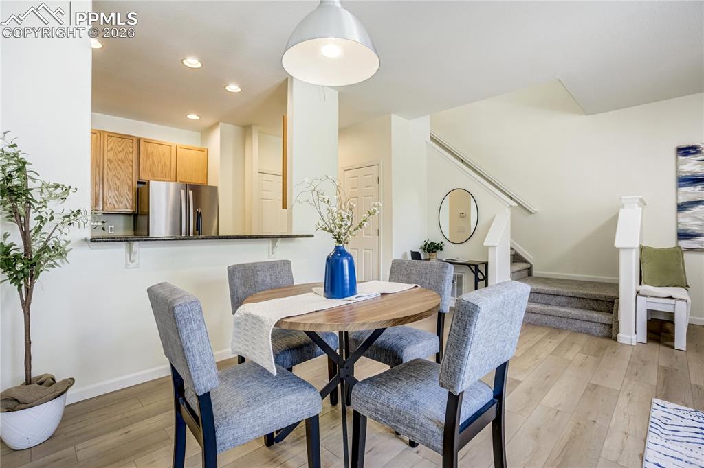 Image 8 of 43: Dining Area