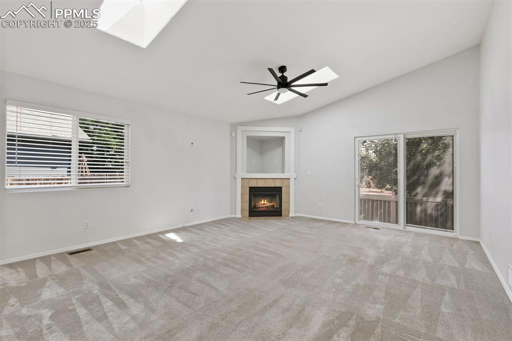 Image 9 of 20: Living Room