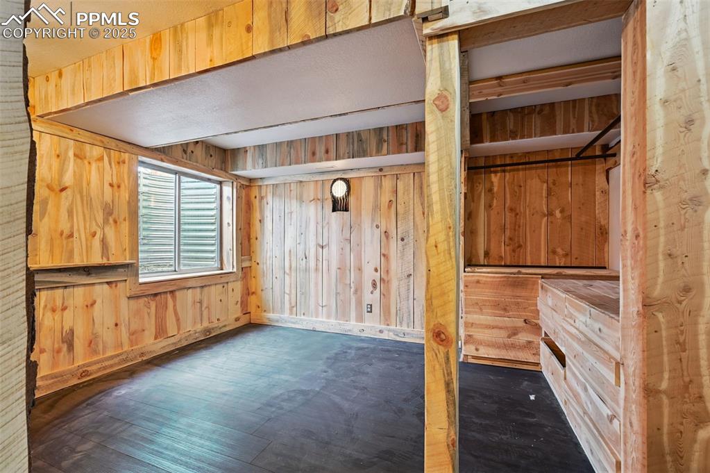 Image 30 of 50: Bedroom/Non-Conforming 5th Bedroom in Basement