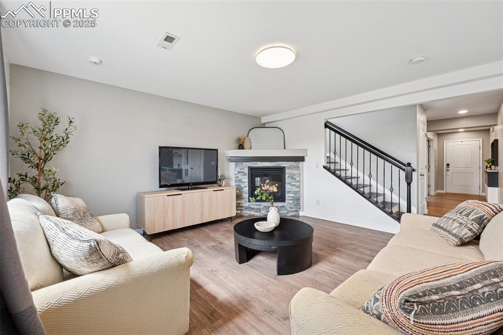 Image 11 of 34: Living Room