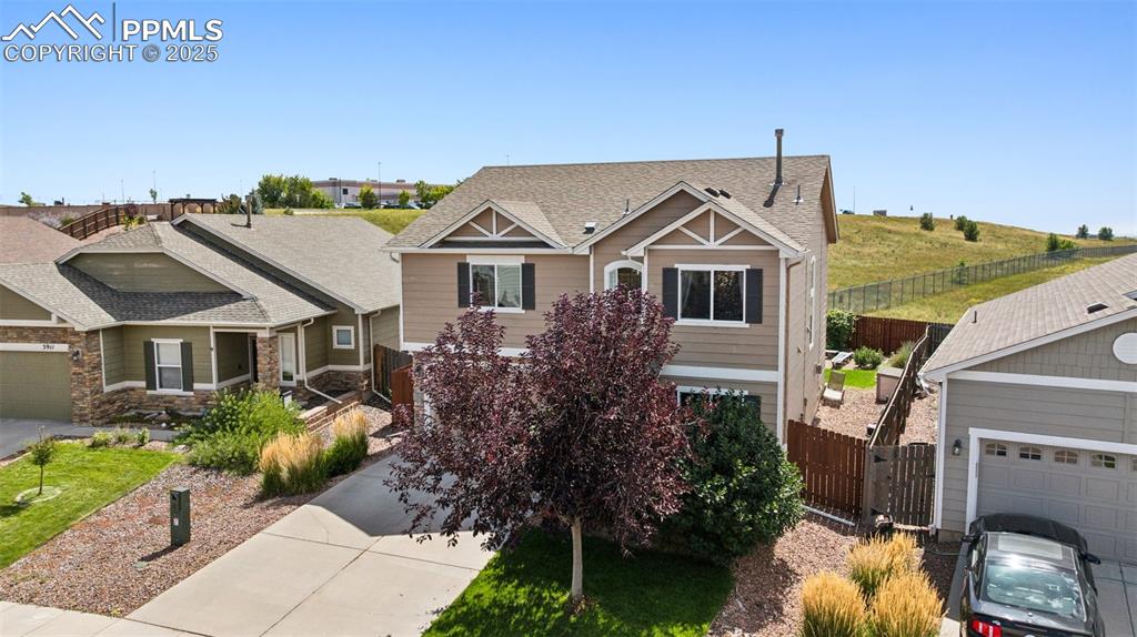 Image 31 of 34: Front of Structure