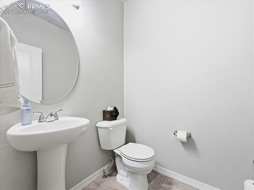 Image 21 of 46: Bathroom